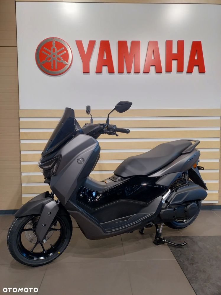 Yamaha NMAX - 8