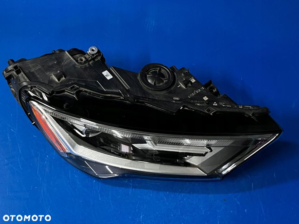 PRAWY FULL LED AUDI Q7 4M0 LIFT ORYGINAŁ USA BDB - 3