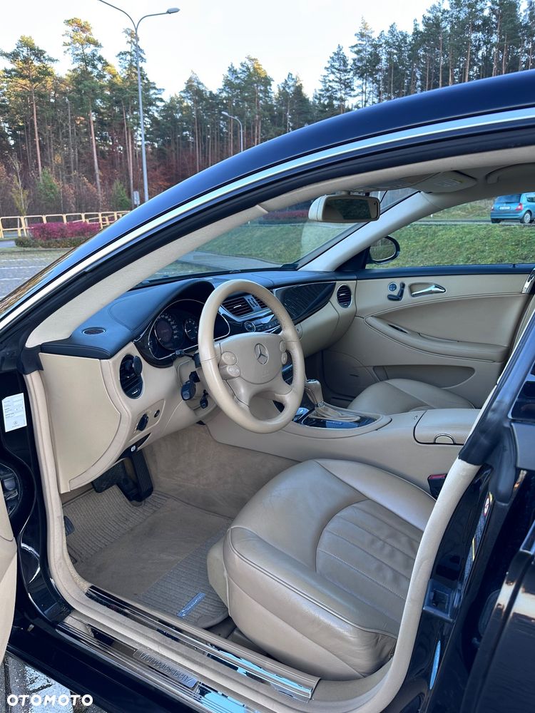 Mercedes-Benz CLS - 19