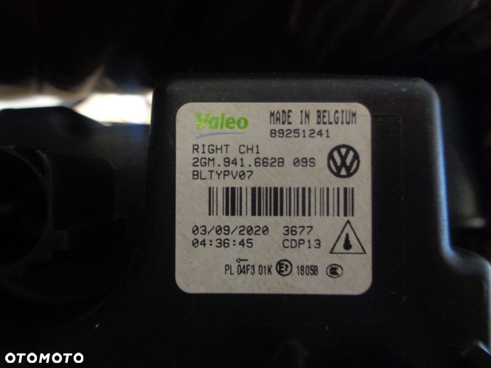 VW T-CROSS HALOGEN PRAWY PRZÓD - 4