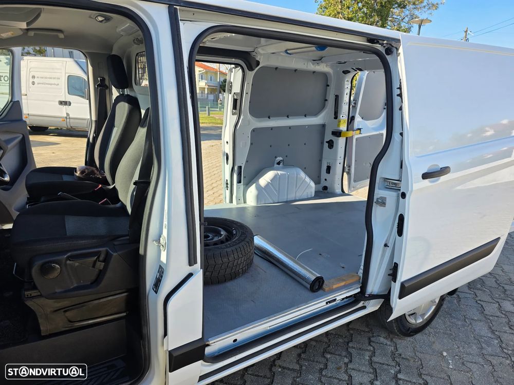 Ford Transit Custom 2.2 TDCI 270 L1 - 5