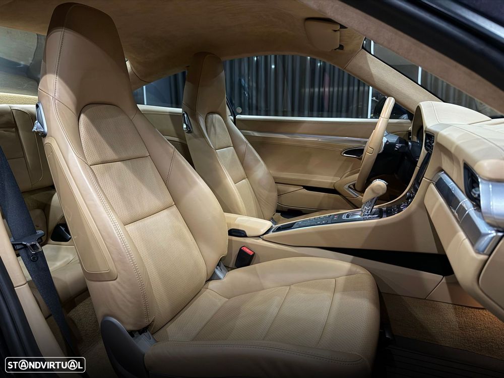 Porsche 911 (991) Carrera 2 PDK - 36