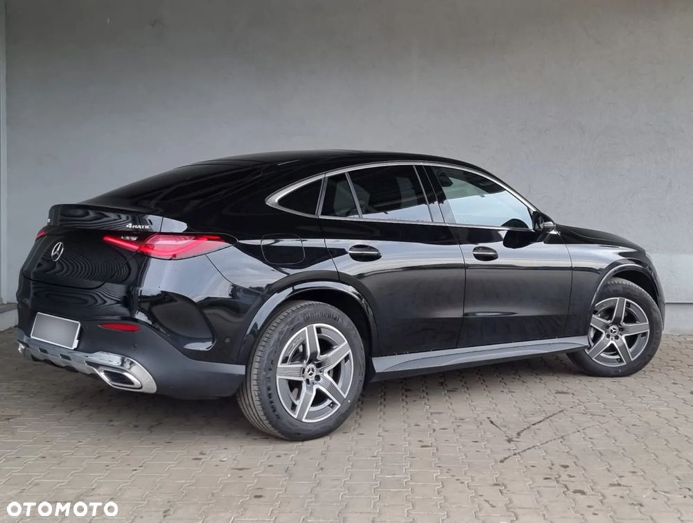 Mercedes-Benz GLC - 9