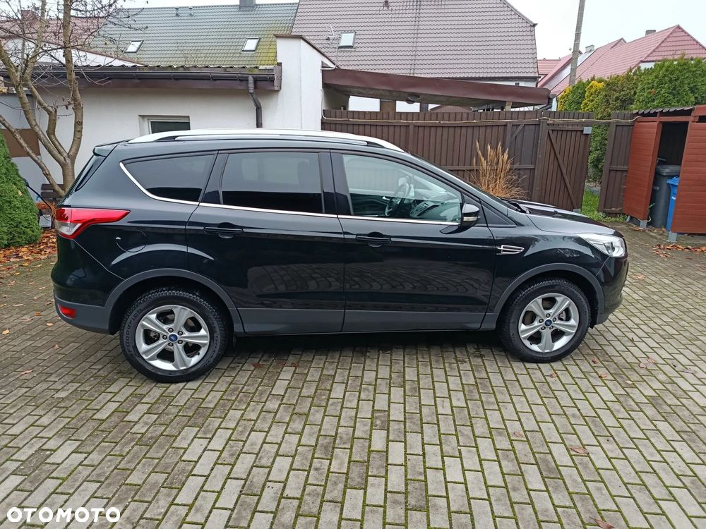 Ford Kuga 1.5 EcoBoost 2x4 Black & Silver - 4