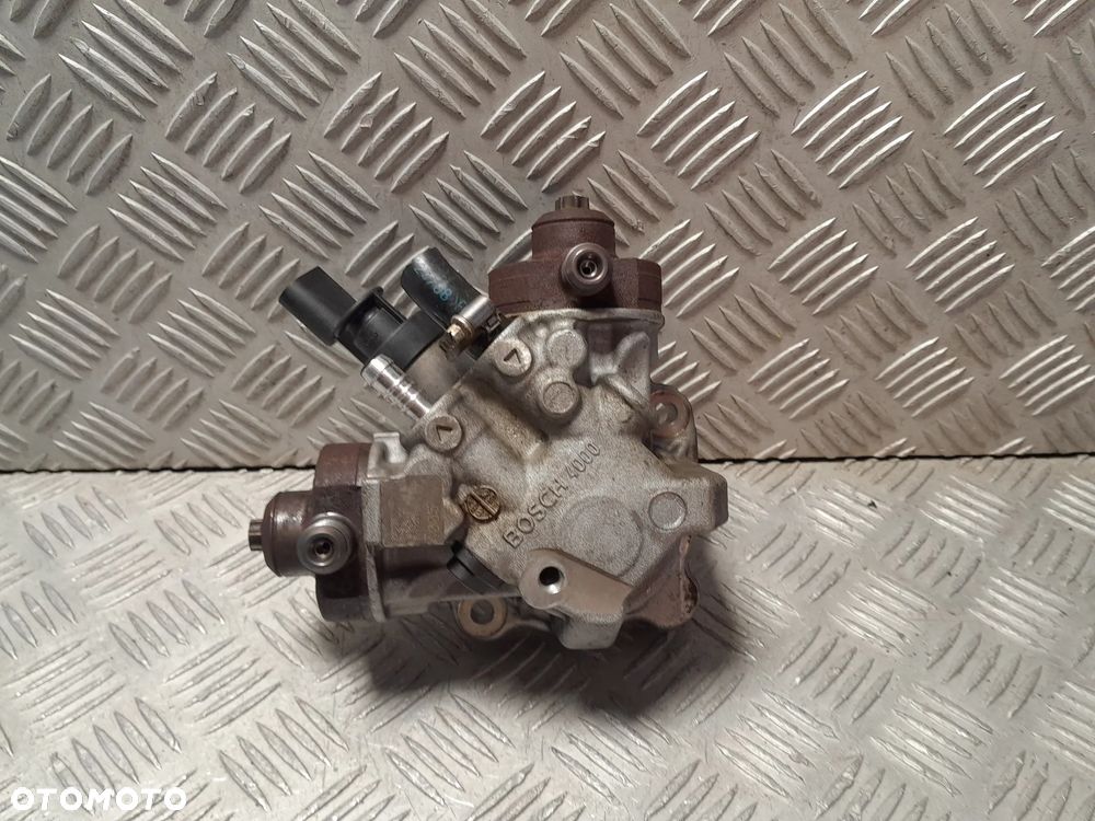 BMW E92 POMPA WTRYSKOWA N57 3.0 DIESEL OZNACZENIE: 0445010617 - 1