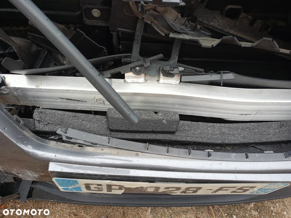 Peugeot 2008 PureTech 130 EAT8 Allure Pack - 7