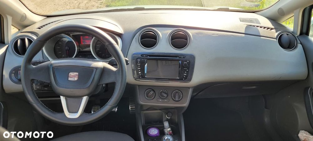 Seat Ibiza 1.4 16V Reference - 1