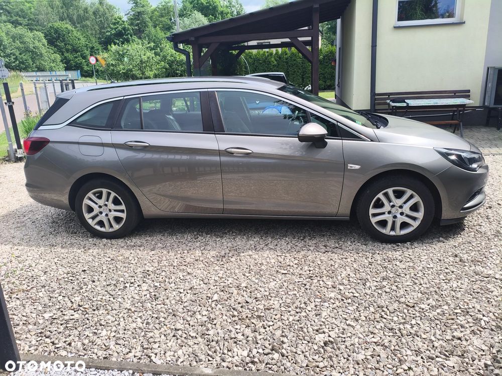 Opel Astra - 9