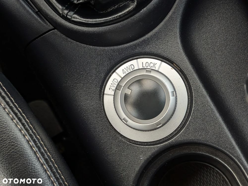 Citroën C-Crosser 2.2 HDi Exclusive - 29