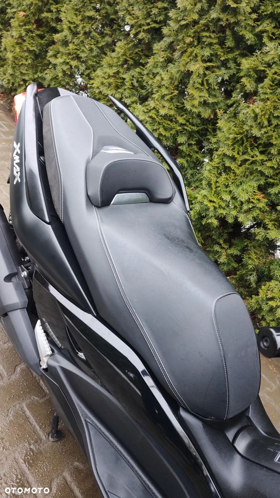 Yamaha X-max - 8
