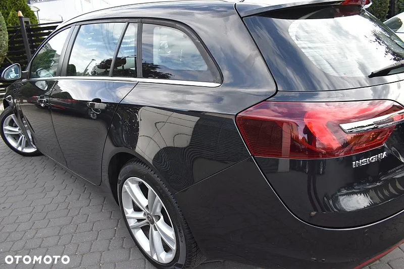 Opel Insignia 1.4 T Cosmo S&S - 29