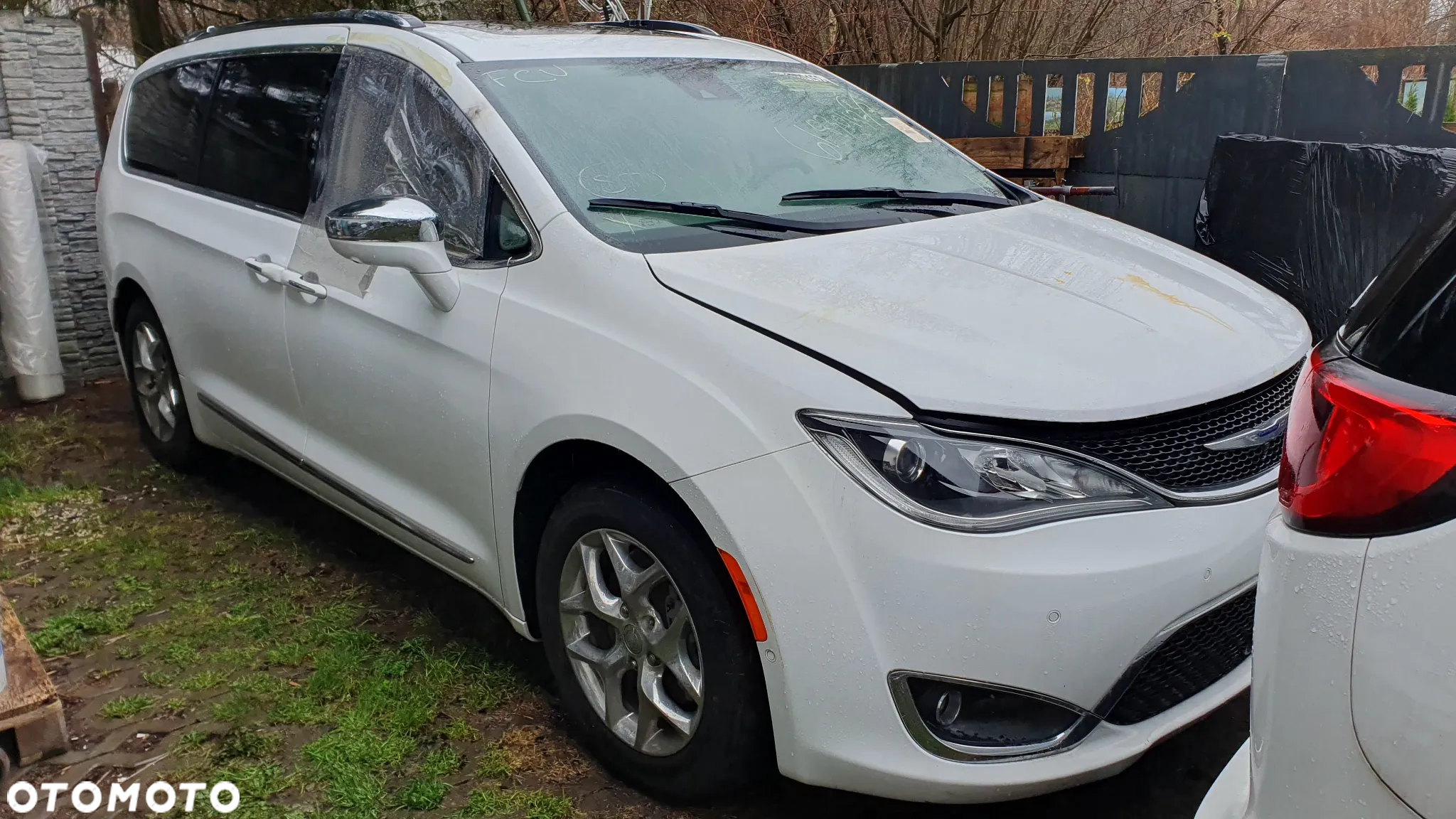 Wszystkie części CHRYSLER Pacifica 2016- - 2