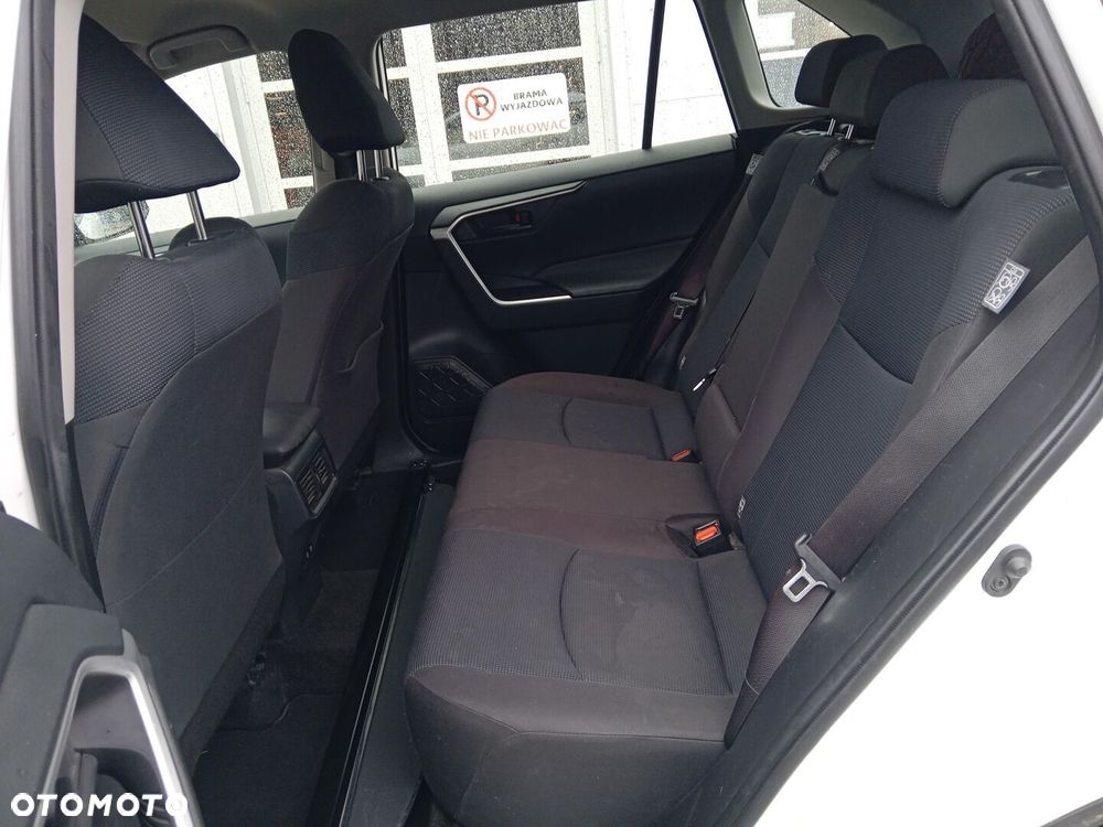 Toyota RAV4 - 13