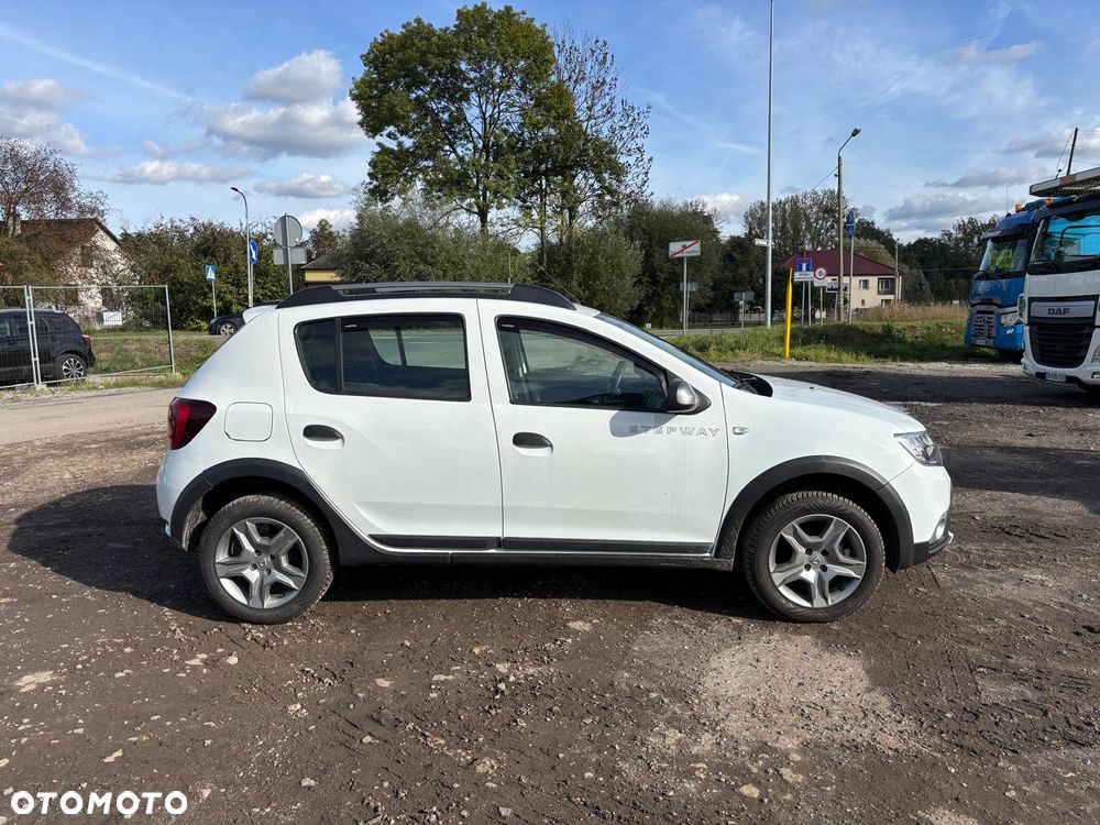 Dacia Sandero TCe 90 (S&S) Comfort - 7