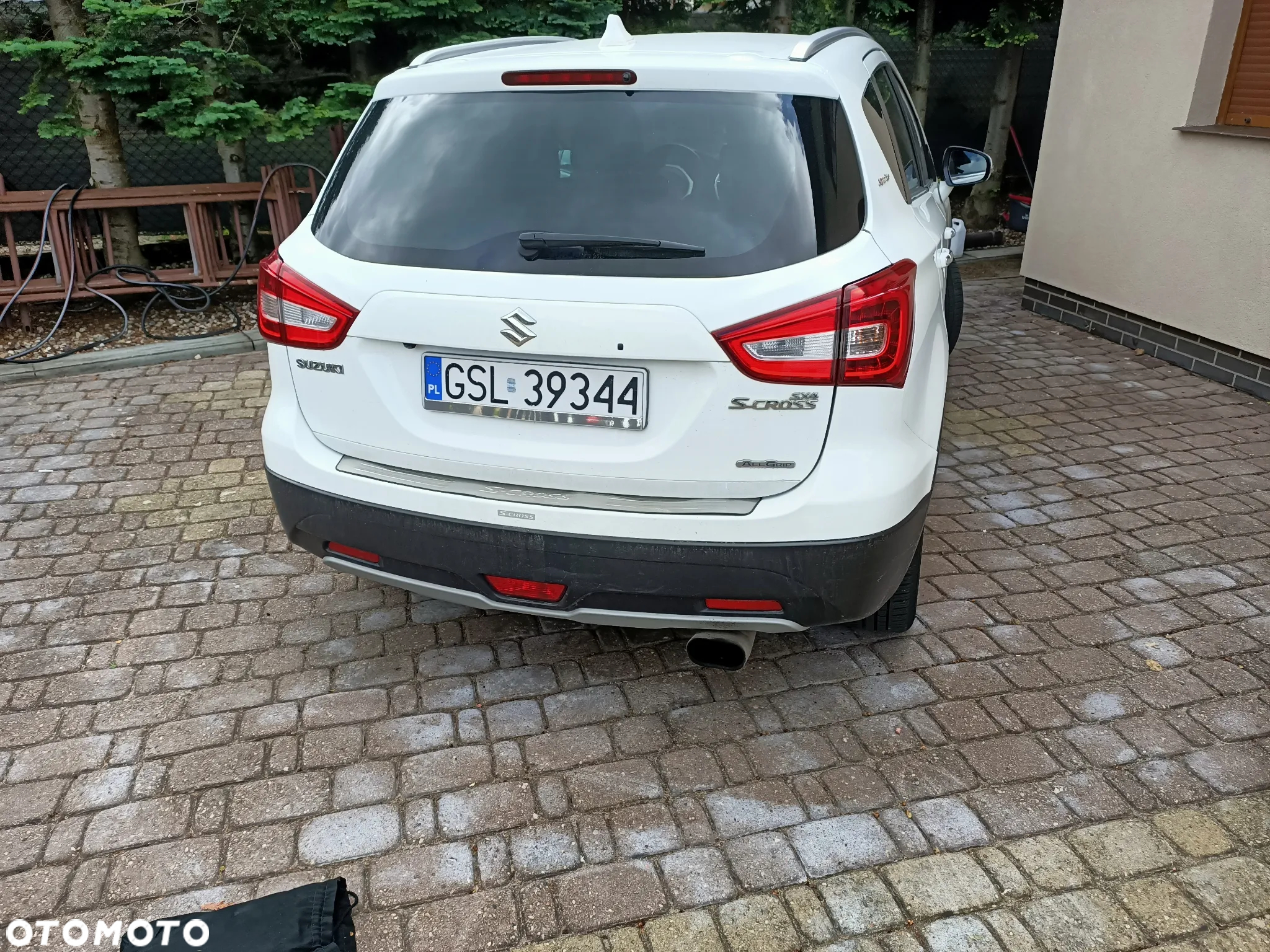 Suzuki SX4 - 10