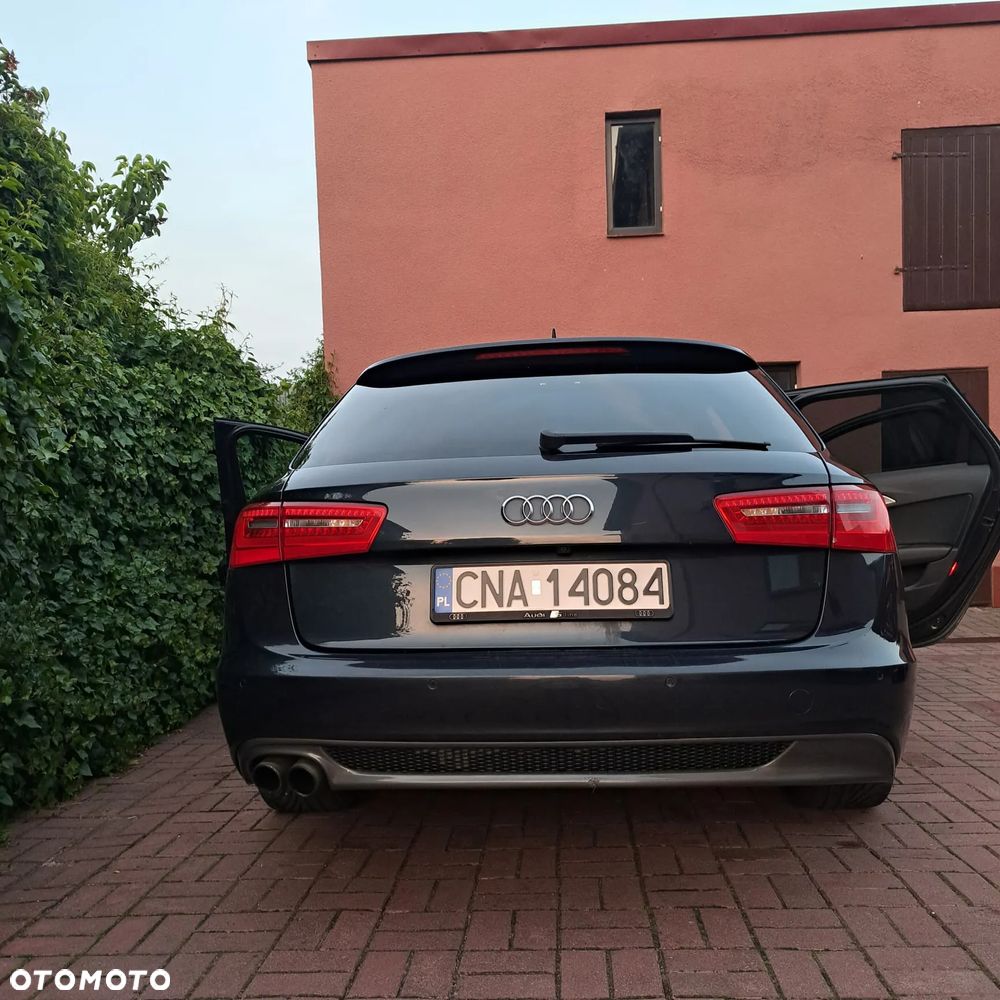 Audi A6 - 8