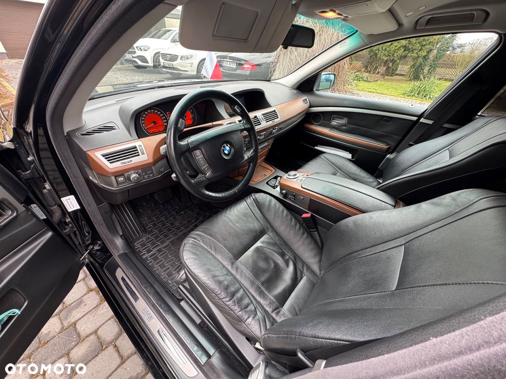 BMW Seria 7 730i L - 11
