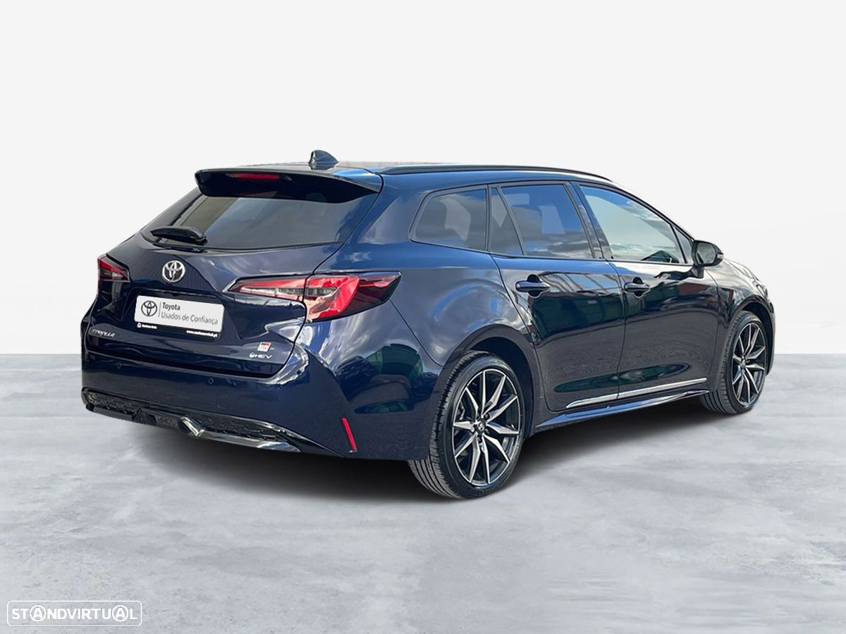 Toyota Corolla Touring Sports - 18