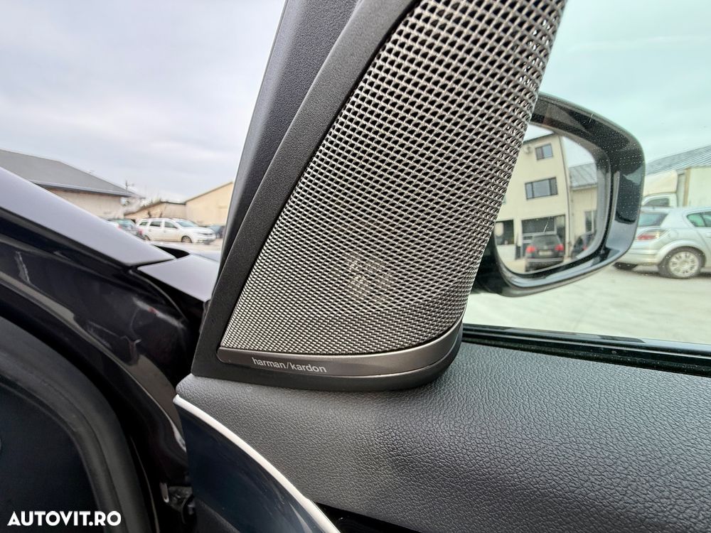 BMW Seria 5 540i xDrive Touring Aut. - 13