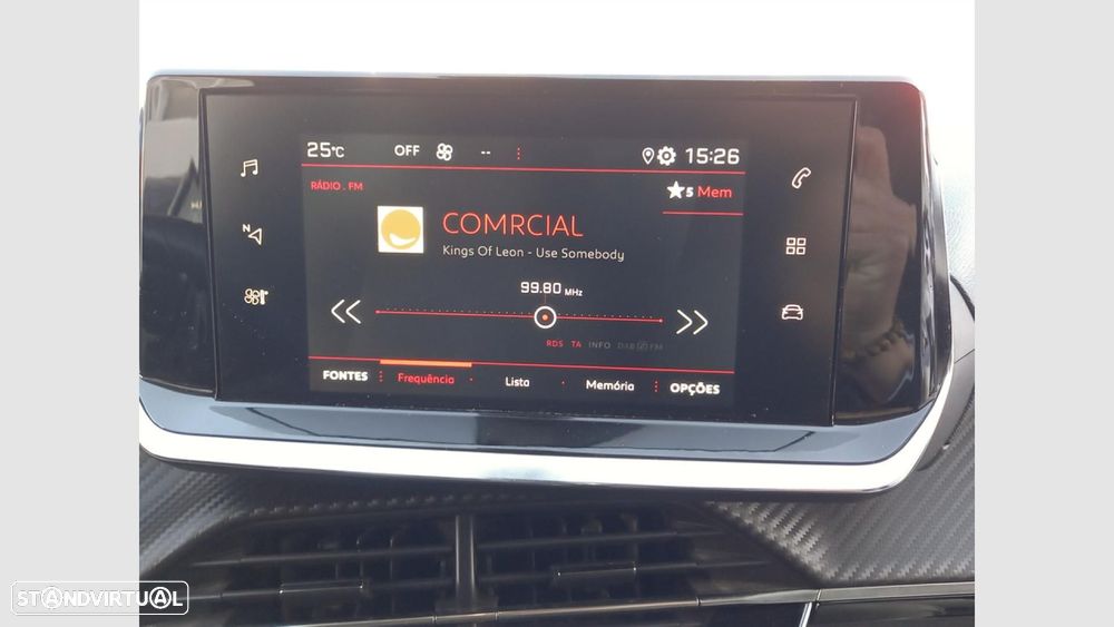 Peugeot 2008 1.2 PureTech Allure - 19