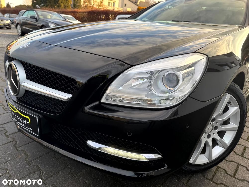 Mercedes-Benz SLK 200 (BlueEFFICIENCY) 7G-TRONIC - 29