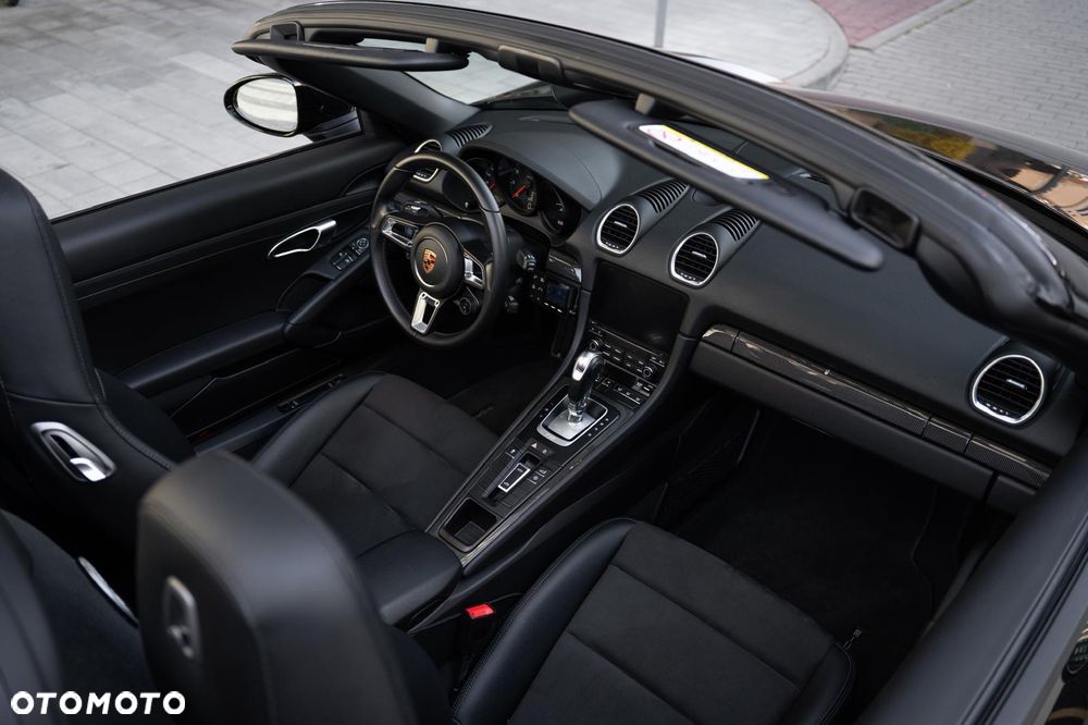 Porsche 718 Boxster GPF PDK - 11