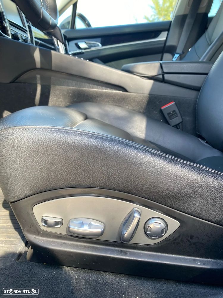 Porsche Panamera S E-Hybrid - 32