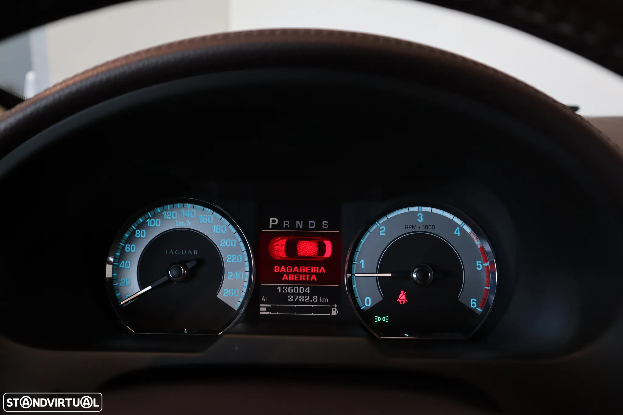 Jaguar XF 3.0 D V6 Premium Luxury - 17