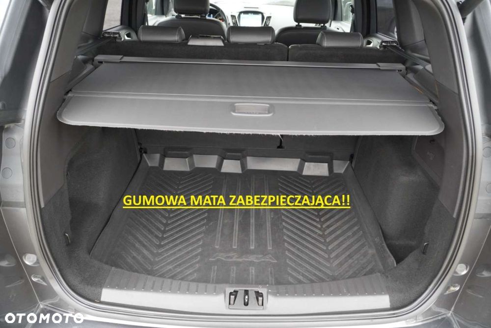 Ford Kuga 1.5 EcoBoost 2x4 ST-Line - 28