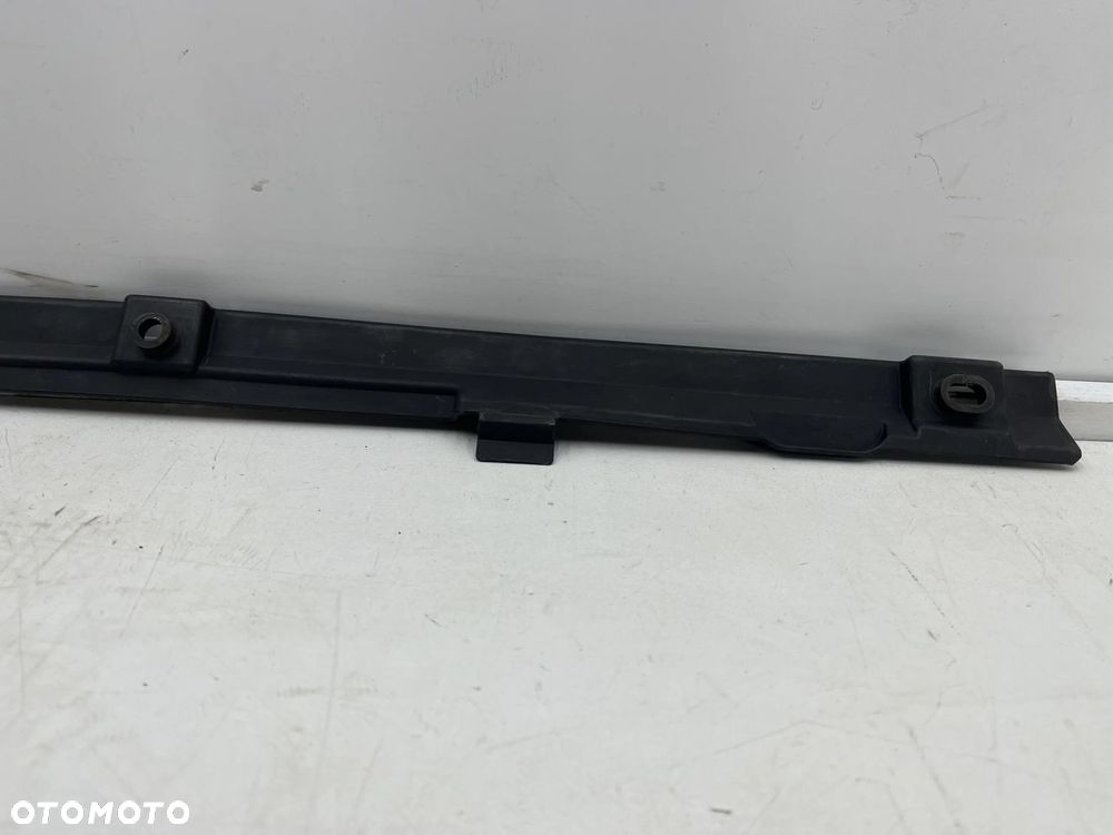 Listwa zderzaka Ford C-Max Mk2 Focus Mk3  10-19r. przód listwa dolna pod zderzak osłona AM51-R001A06 - 7