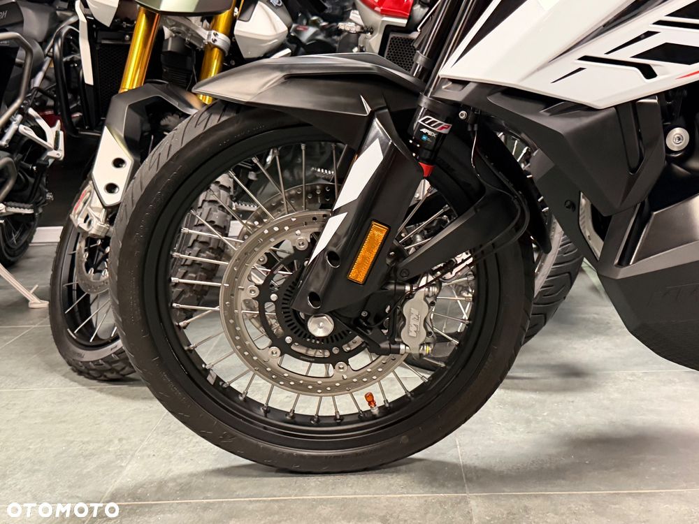 KTM Adventure - 35