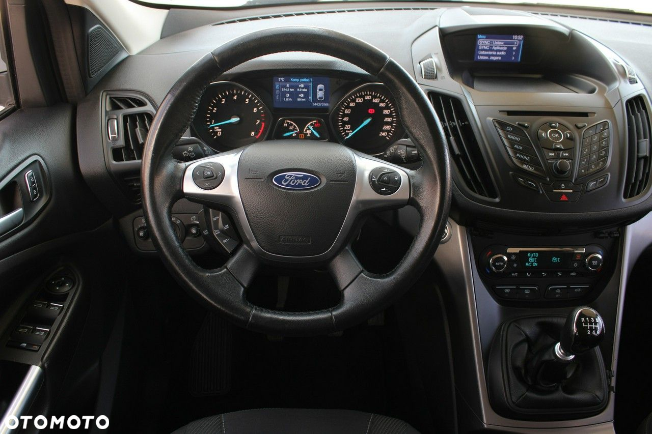 Ford Kuga 1.5 EcoBoost 2x4 Titanium - 8