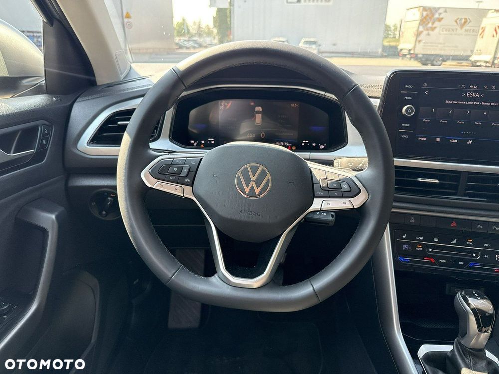 Volkswagen T-Roc 1.5 TSI Life DSG - 24