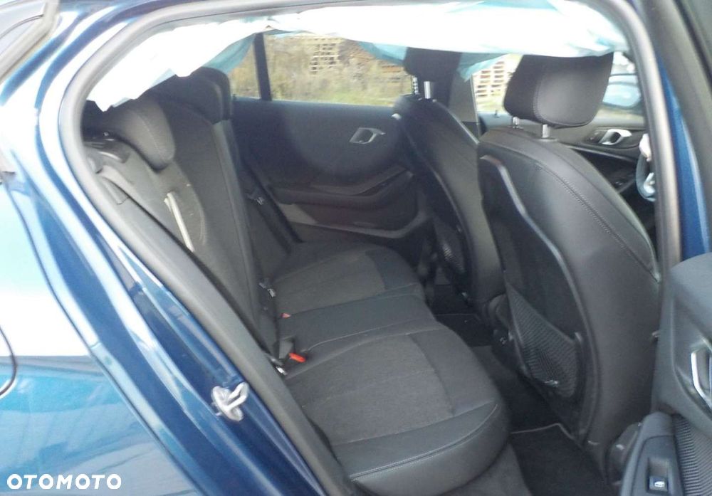 BMW Seria 1 - 27
