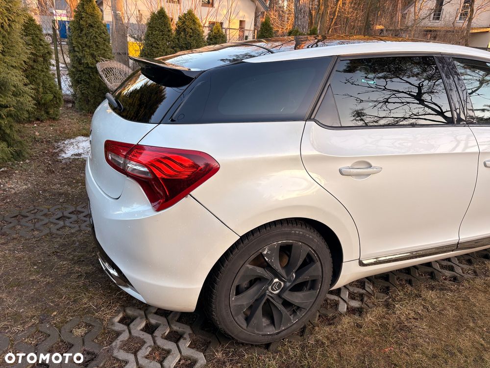 Citroën DS5 2.0 HDi Hybrid4 SoChic MCP - 7