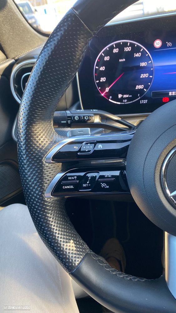 Mercedes-Benz C 300 d AMG Line - 29
