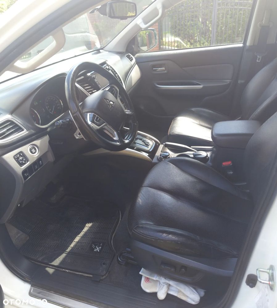 Mitsubishi L200 2.4 d DC Intense Plus EU6 - 13