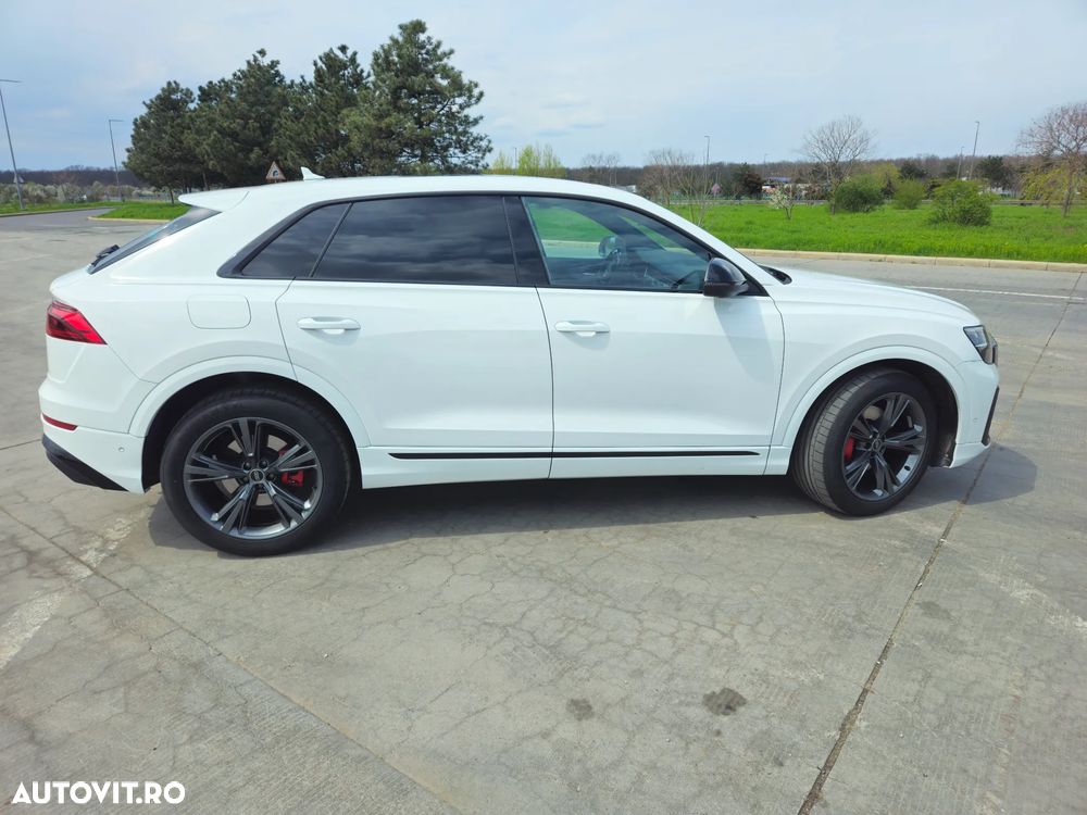 Audi Q8 55 TFSI quattro Tiptronic MHEV - 6