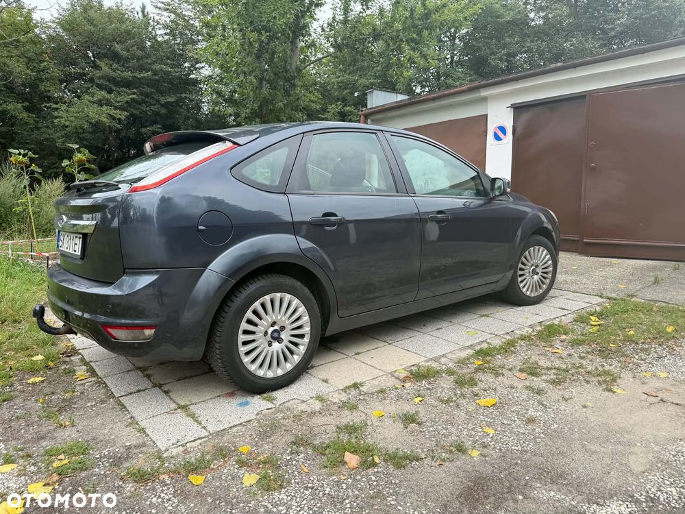 Ford Focus 1.6 16V Titanium - 10