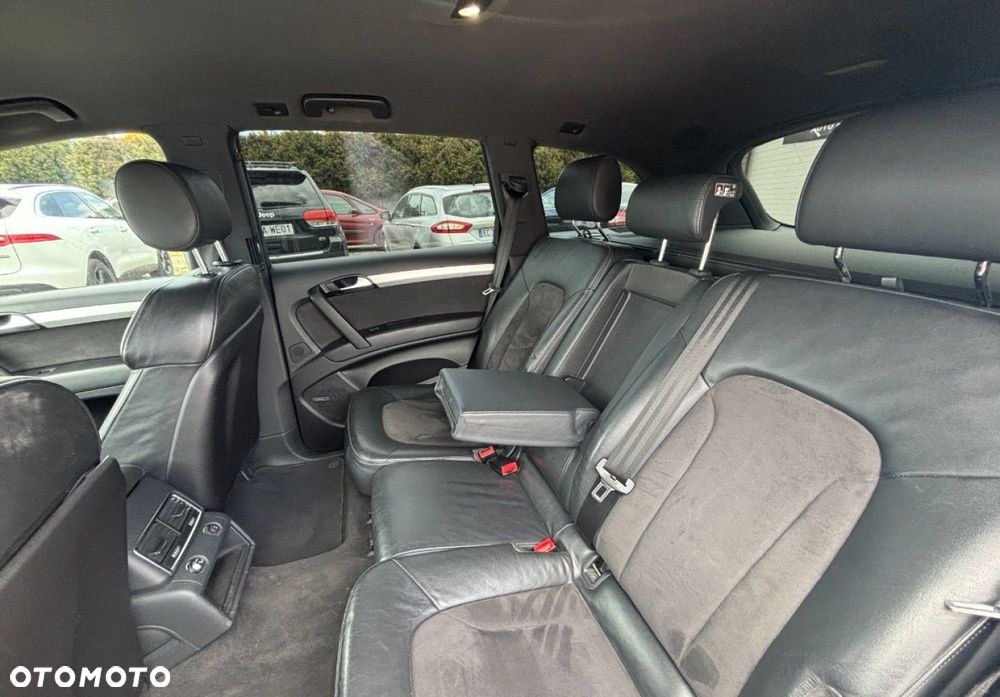 Audi Q7 - 15