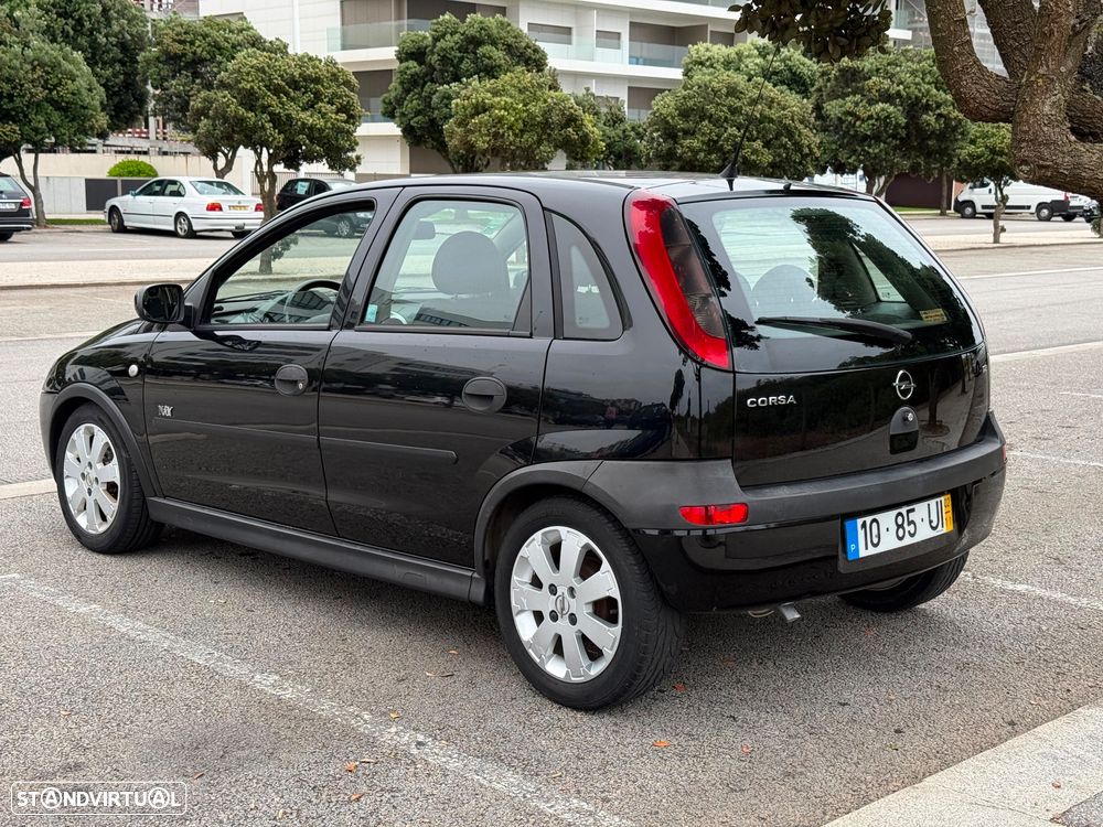 Opel Corsa 1.2 16V Enjoy R - 4