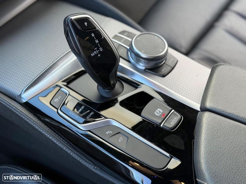 BMW 520 d Pack M Auto - 8