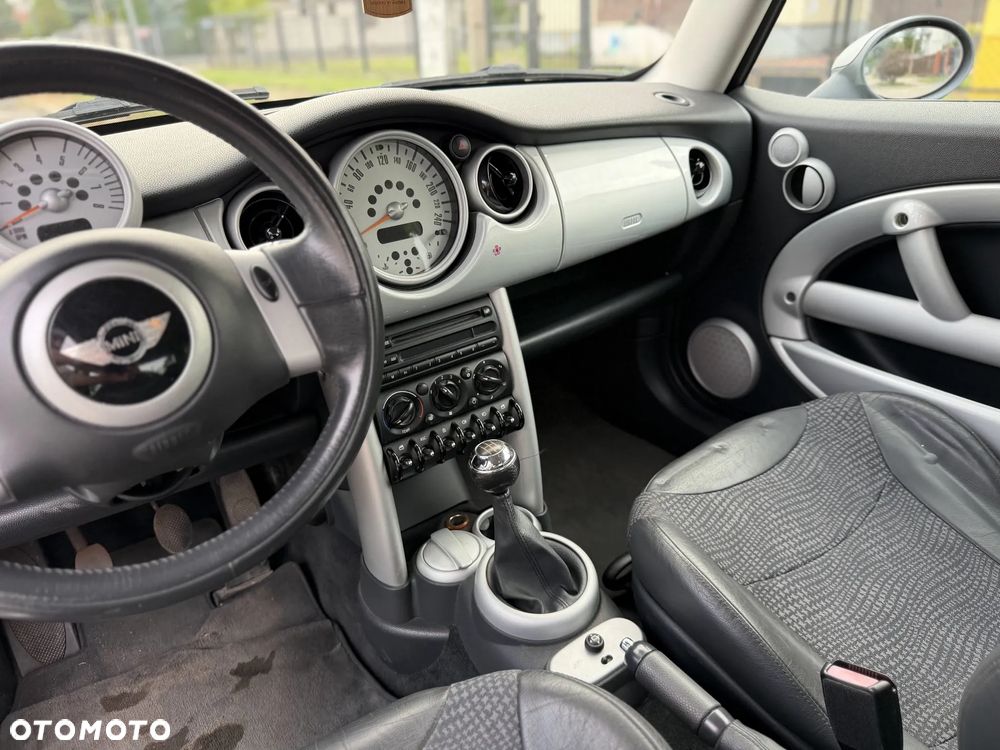 MINI ONE Standard - 19