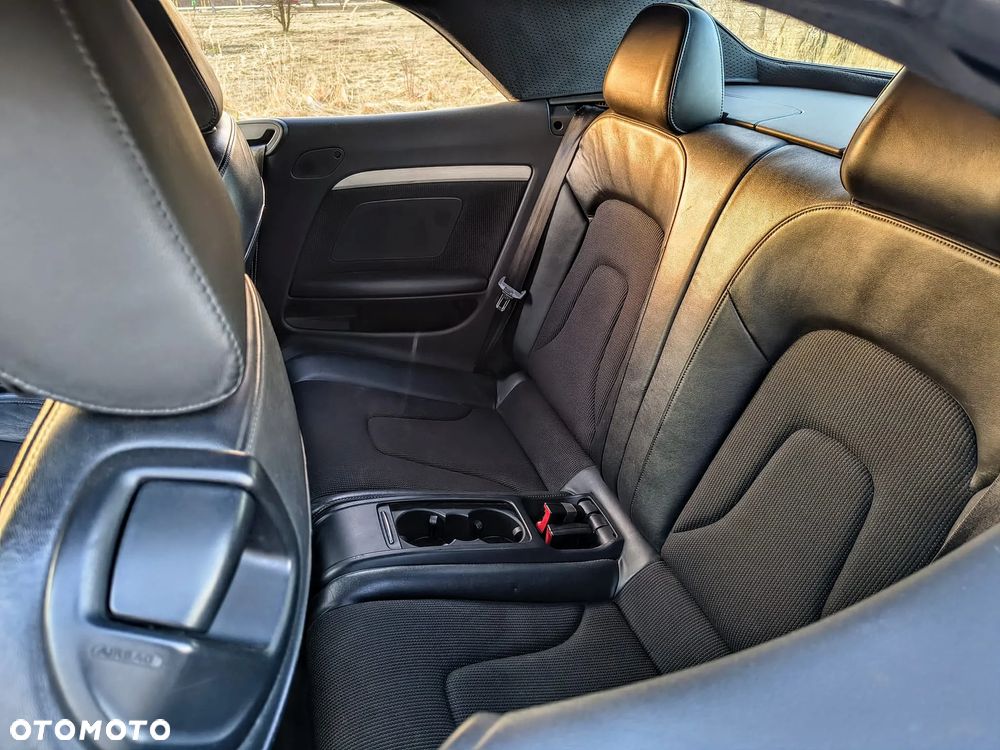 Audi A5 Cabrio - 16