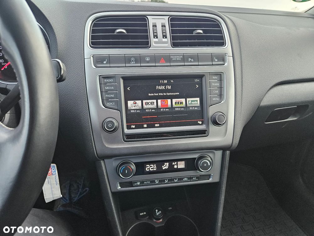 Volkswagen Polo 1.0 TSI Blue Motion Technology Lounge - 27