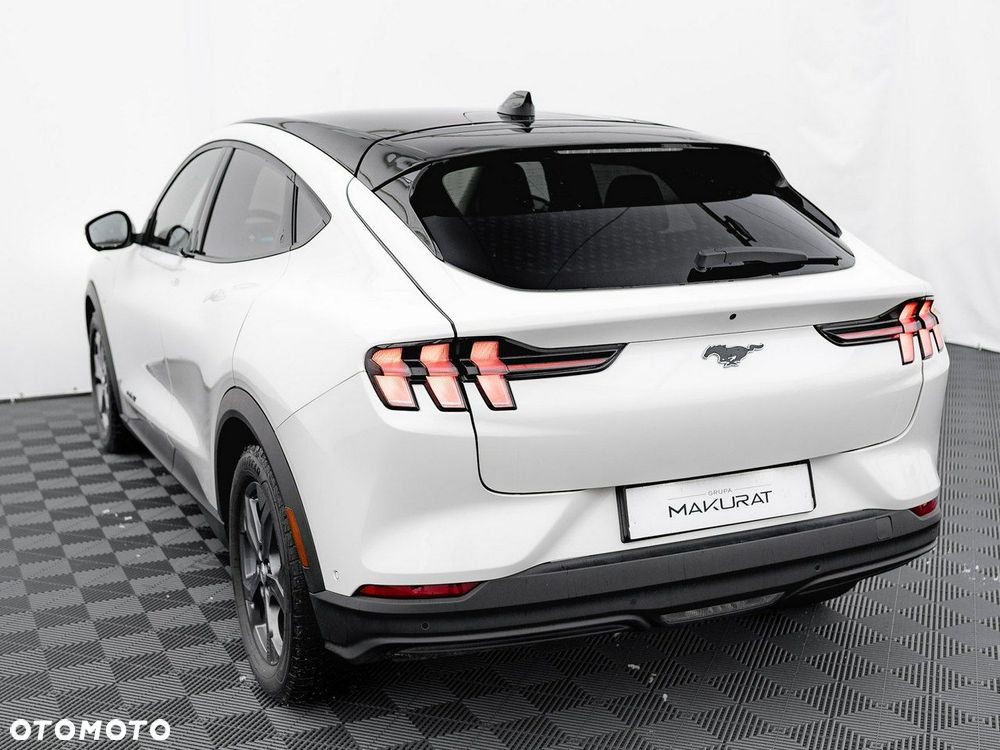 Ford Mustang Mach-E 98kWh RWD - 5