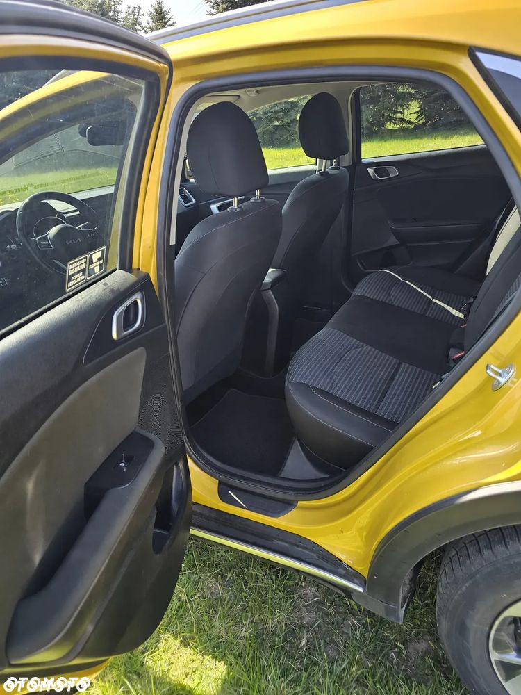 Kia XCeed 1.5 T-GDI M - 14