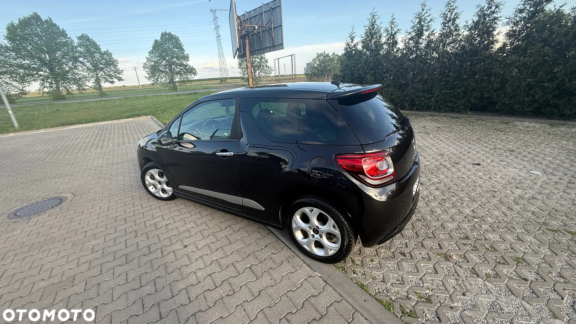 Citroën DS3 1.6 THP SportChic - 3