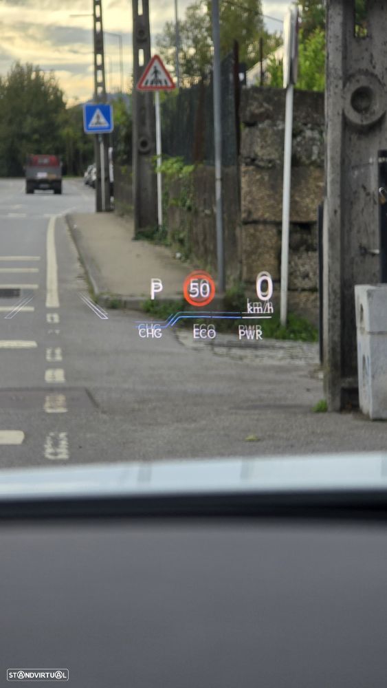 Lexus UX 250h F Sport - 19