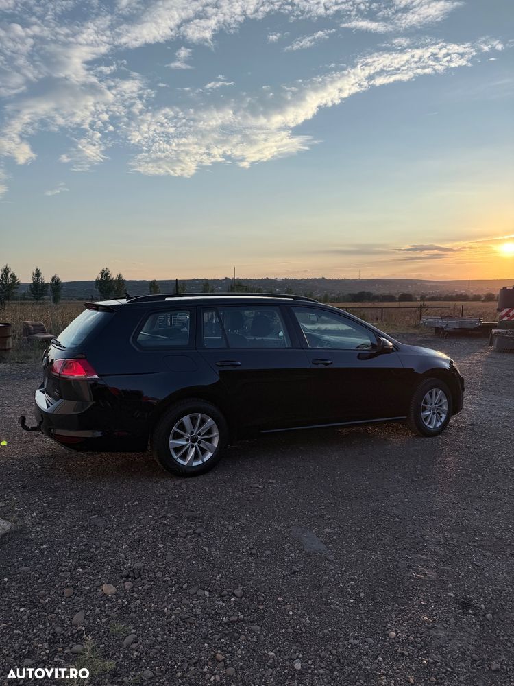 VOLKSWAGEN Golf 2013 — imagine 7